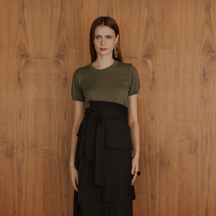 BLUSA BÁSICA EM TRICOT 